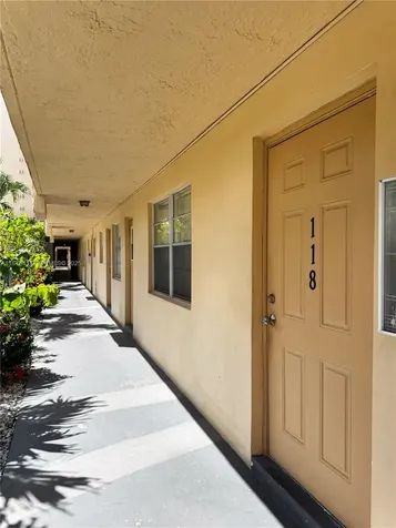 2145 Pierce Street Hollywood FL 33020