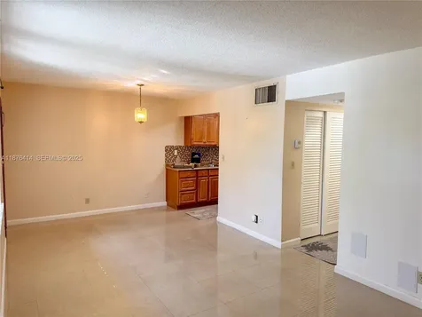 2145 Pierce Street Hollywood FL 33020