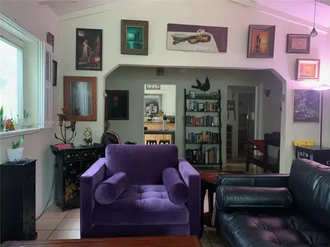 2283 SW 17th Street Miami FL 33145
