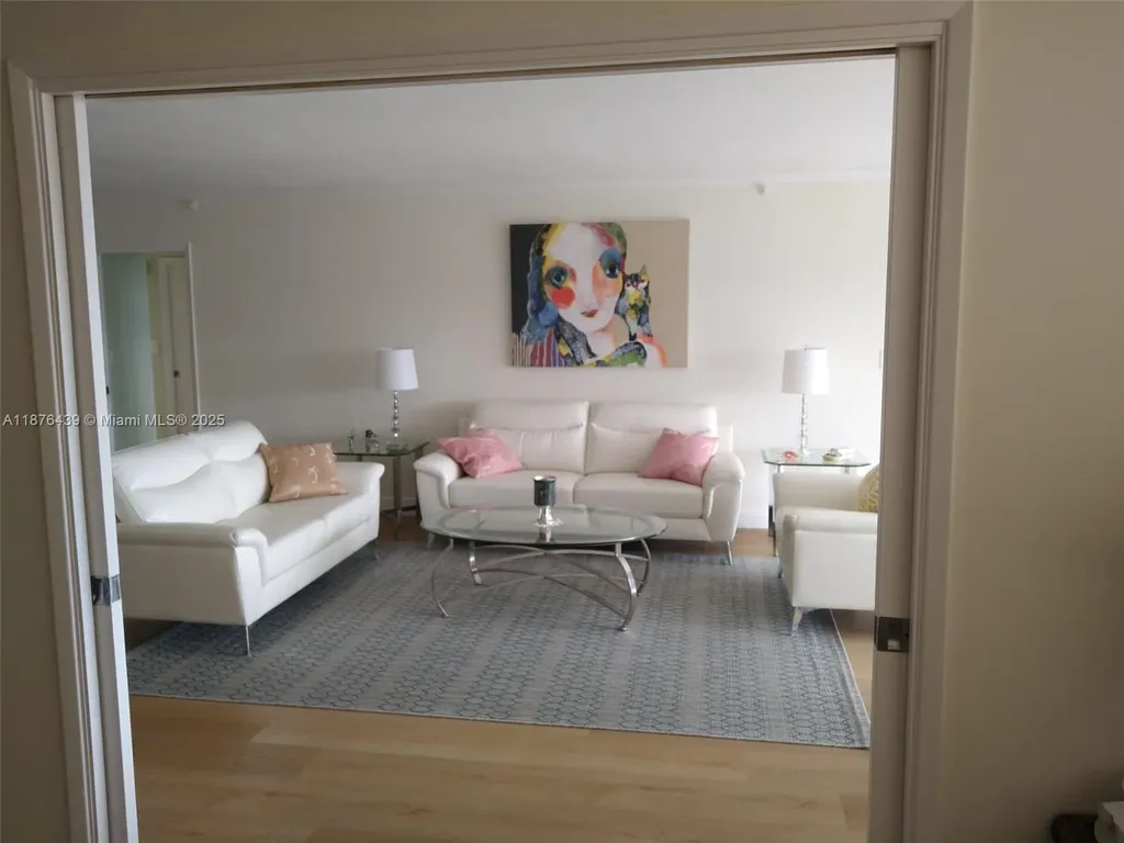 3510 Oaks Way Pompano Beach FL 33069
