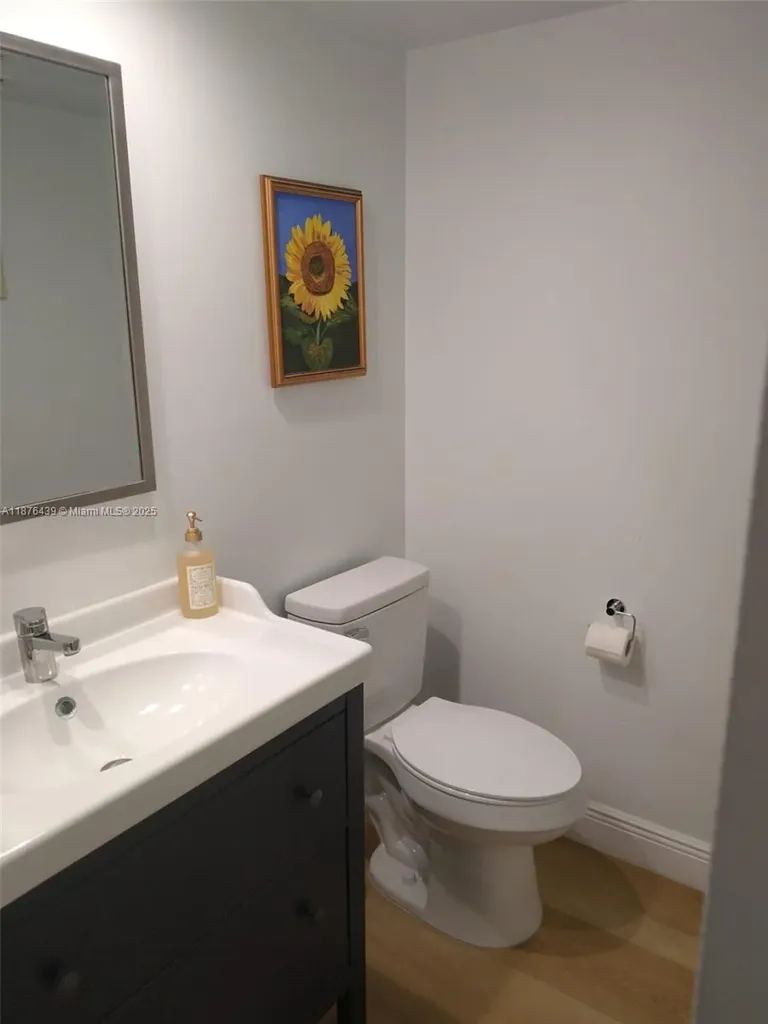 3510 Oaks Way Pompano Beach FL 33069