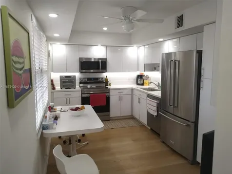3510 Oaks Way Pompano Beach FL 33069