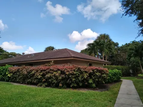 3510 Oaks Way Pompano Beach FL 33069