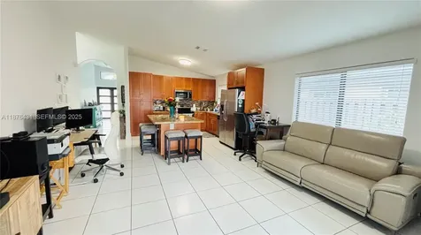 16605 SW 90th Street Miami FL 33196