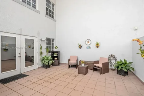49 Majorca Avenue Coral Gables FL 33134