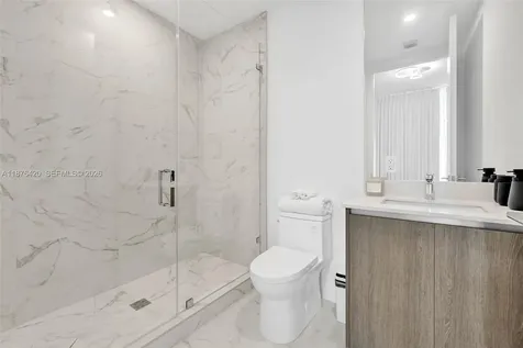17550 Collins Avenue Sunny Isles Beach FL 33160