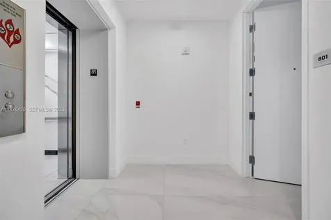 17550 Collins Avenue Sunny Isles Beach FL 33160
