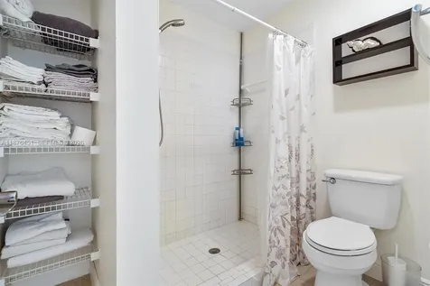 12175 NW 36th Place Sunrise FL 33323