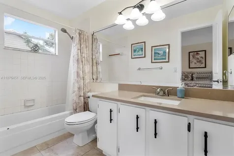 12175 NW 36th Place Sunrise FL 33323