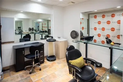 345 Miracle Mile Coral Gables FL 33134