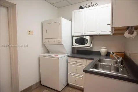 345 Miracle Mile Coral Gables FL 33134