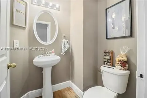 8525 Pine Cay West Palm Beach FL 33411