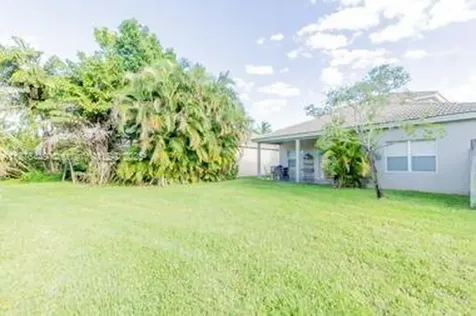 8525 Pine Cay West Palm Beach FL 33411