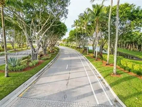 8525 Pine Cay West Palm Beach FL 33411