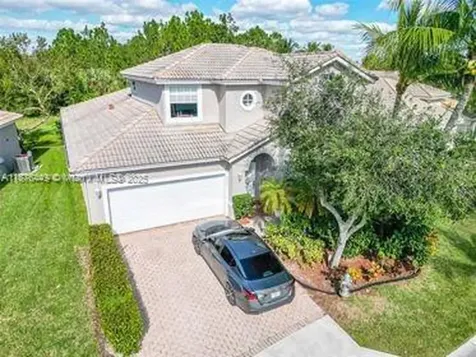 8525 Pine Cay West Palm Beach FL 33411