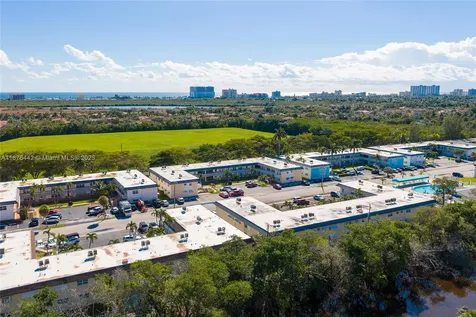 1451 N 12th Court Hollywood FL 33019