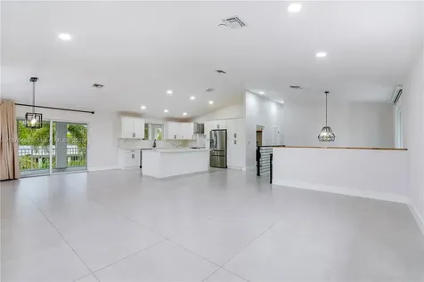 20011 SW 84th Avenue Cutler Bay FL 33189