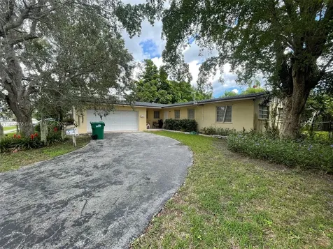 15741 SW 99th Avenue Miami FL 33157