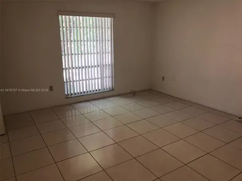 10808 N Kendall Drive Miami FL 33176