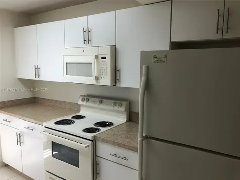 10808 N Kendall Drive Miami FL 33176