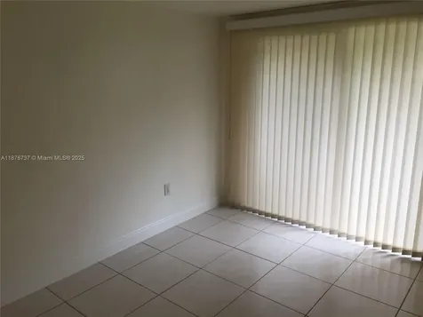 10808 N Kendall Drive Miami FL 33176