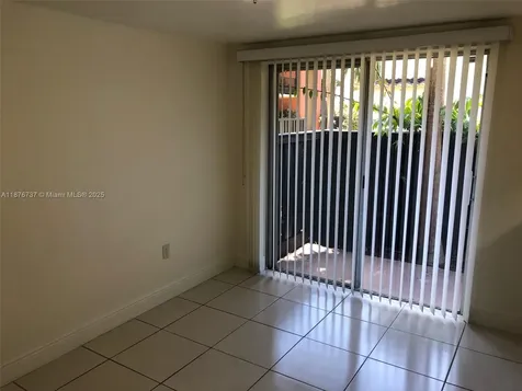 10808 N Kendall Drive Miami FL 33176