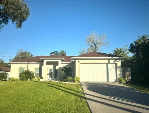 3302 Desoto Boulevard S Naples FL 34117