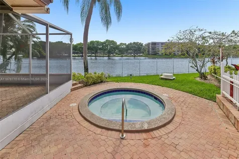11657 NW 11th Street Pembroke Pines FL 33026