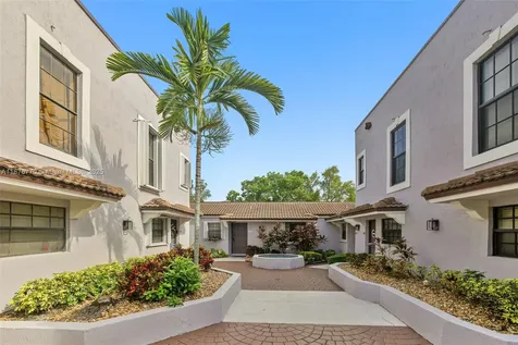 11657 NW 11th Street Pembroke Pines FL 33026