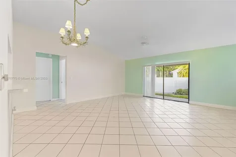 11657 NW 11th Street Pembroke Pines FL 33026