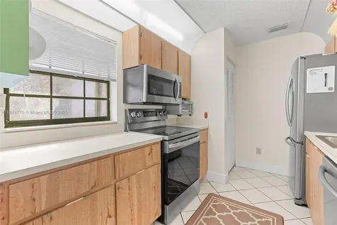 11657 NW 11th Street Pembroke Pines FL 33026