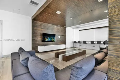 1330 West Avenue Miami Beach FL 33139