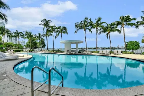 1330 West Avenue Miami Beach FL 33139