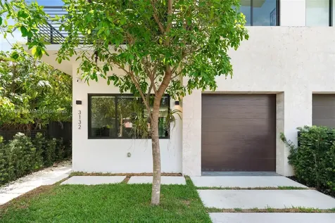 3132 Plaza Street Miami FL 33133
