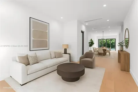3132 Plaza Street Miami FL 33133