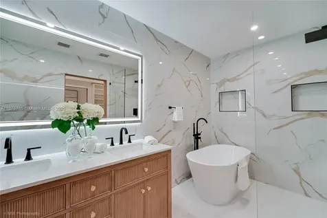 1120 NE 86th Street Miami FL 33138
