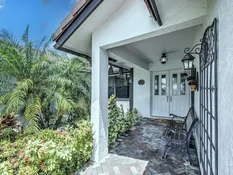 11701 NW 27th Street Plantation FL 33323