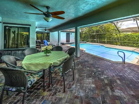 11701 NW 27th Street Plantation FL 33323