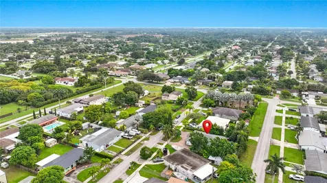 690 NW 18th Street Homestead FL 33030