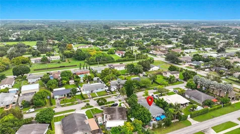 690 NW 18th Street Homestead FL 33030