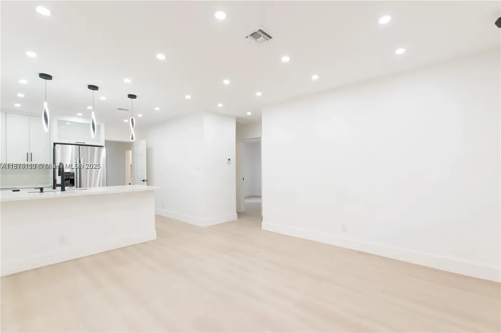 1336 NW 6th Avenue Fort Lauderdale FL 33311