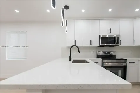 1336 NW 6th Avenue Fort Lauderdale FL 33311