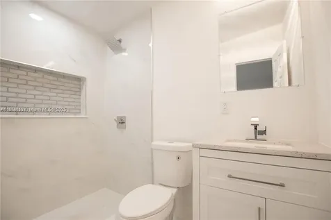 1336 NW 6th Avenue Fort Lauderdale FL 33311