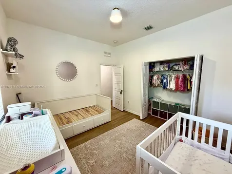 706 NE 191st Terrace Miami FL 33179