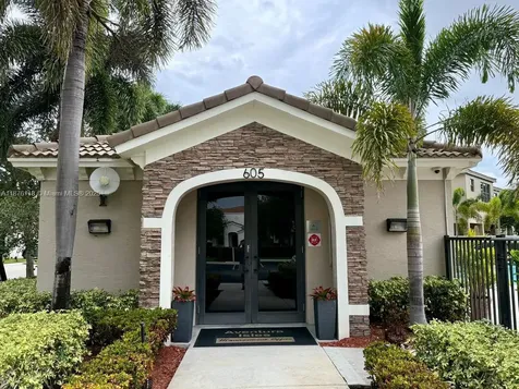 706 NE 191st Terrace Miami FL 33179