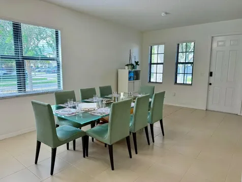 706 NE 191st Terrace Miami FL 33179