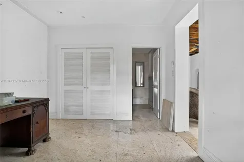 2317 SW 23rd Street Miami FL 33145