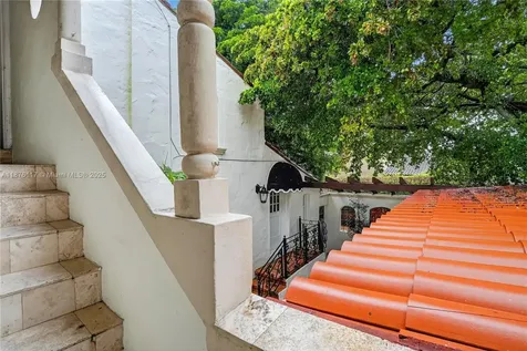2317 SW 23rd Street Miami FL 33145