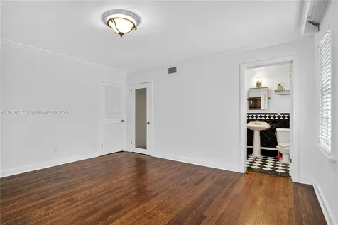 2317 SW 23rd Street Miami FL 33145