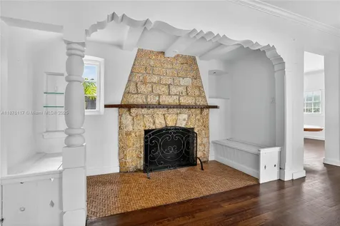 2317 SW 23rd Street Miami FL 33145